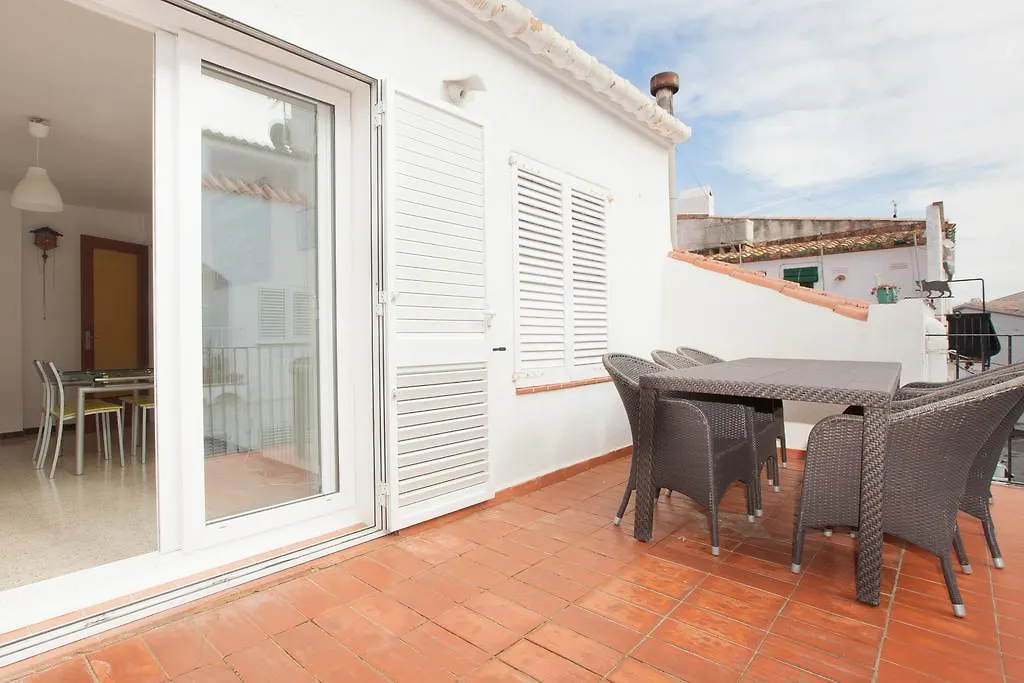 Akira Flats Cadaques Apartments